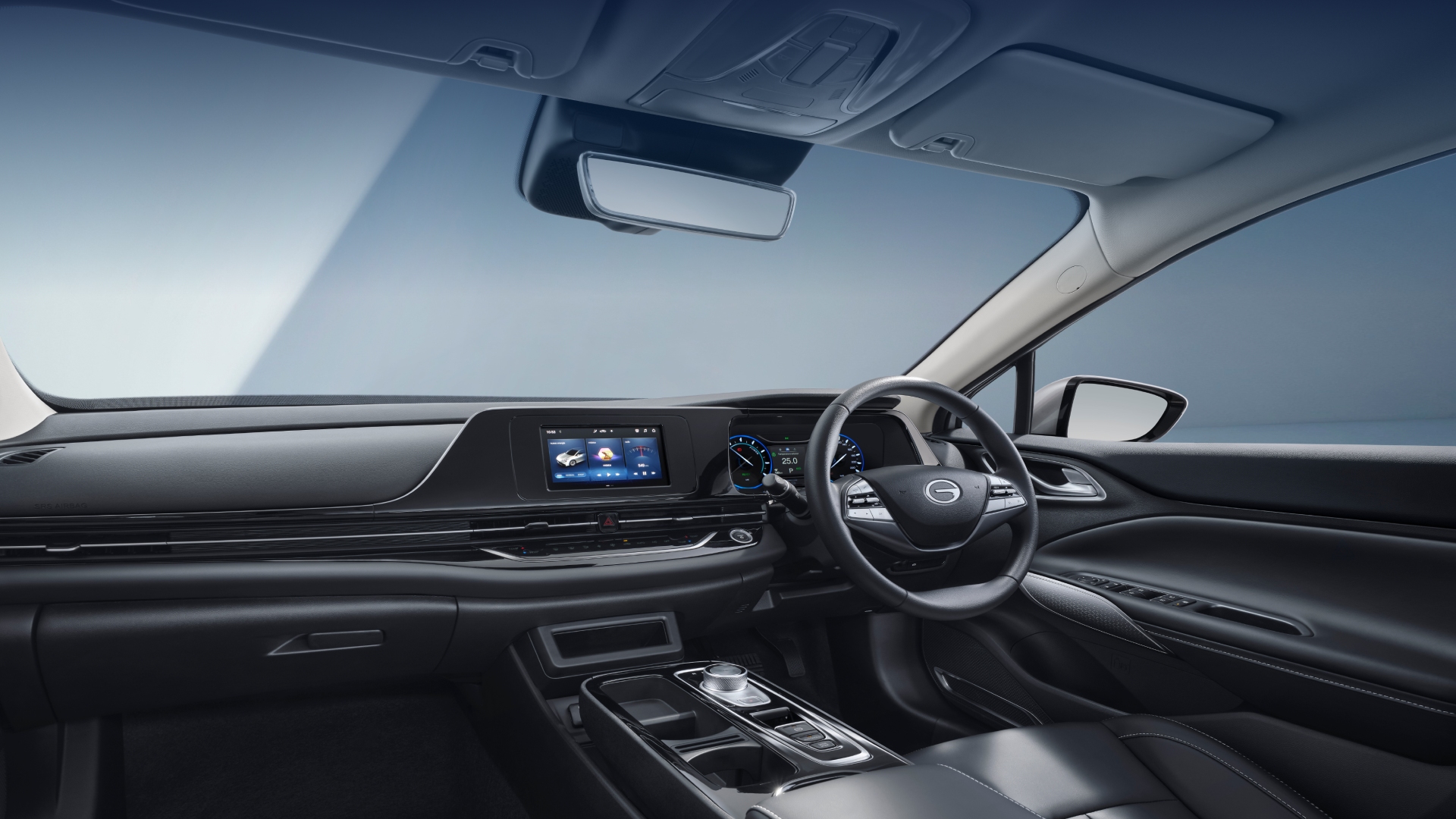 Expansive Usable Space