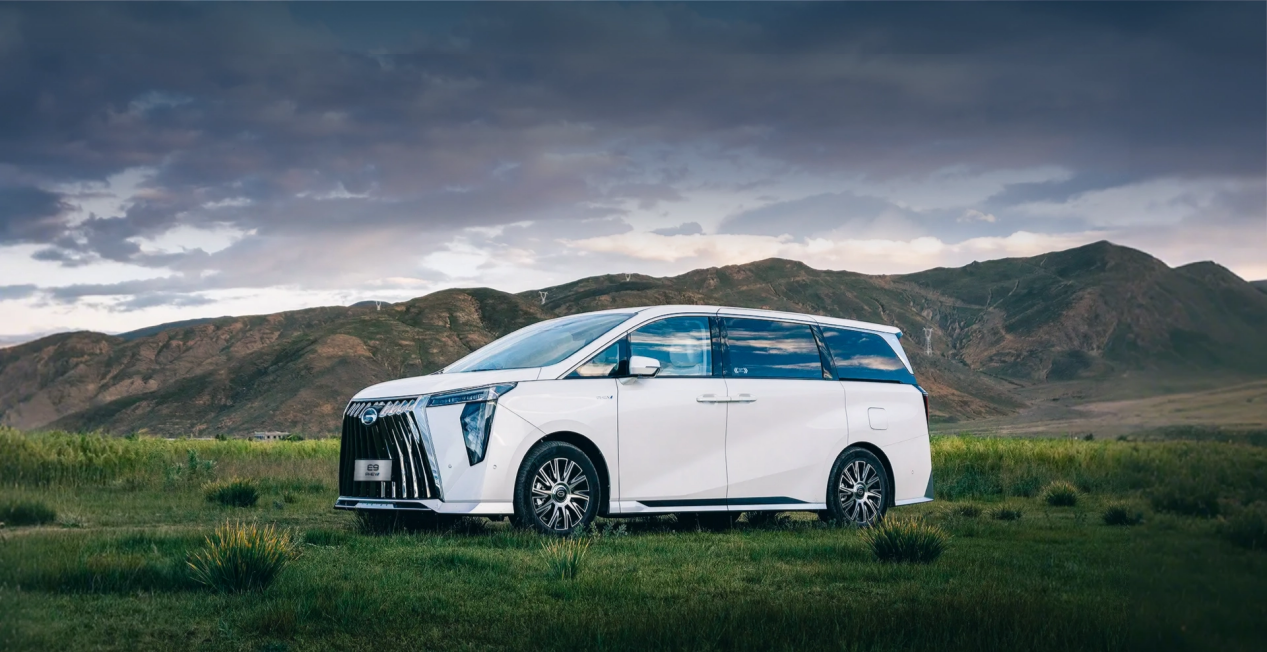 GAC E9: A Mobile Luxury Living Room, Pioneering a New Era of MPV Comfort
